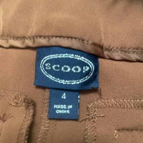 Elegant Brown Women's Trousers - Picture 2 of 6